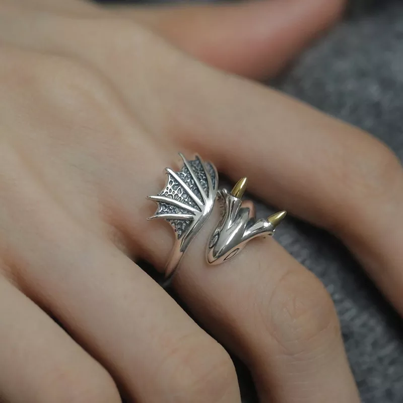 Stainless steel dragon ring with detailed horns and wings, fantasy gothic style wholesale jewelry by Yanluo Jewelry